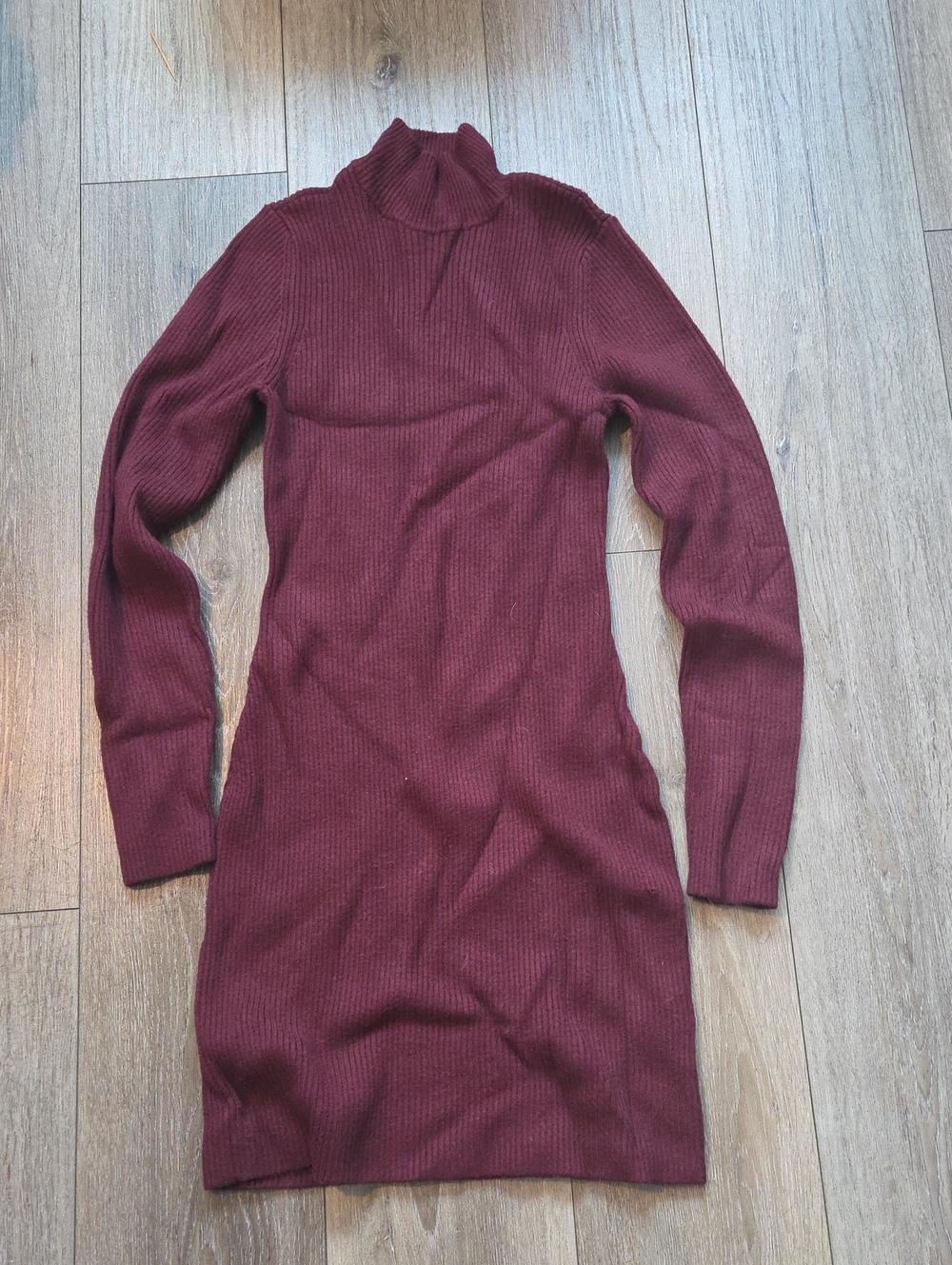 Abercrombie & Fitch Wine Ribbed Turtleneck Sweater Dress